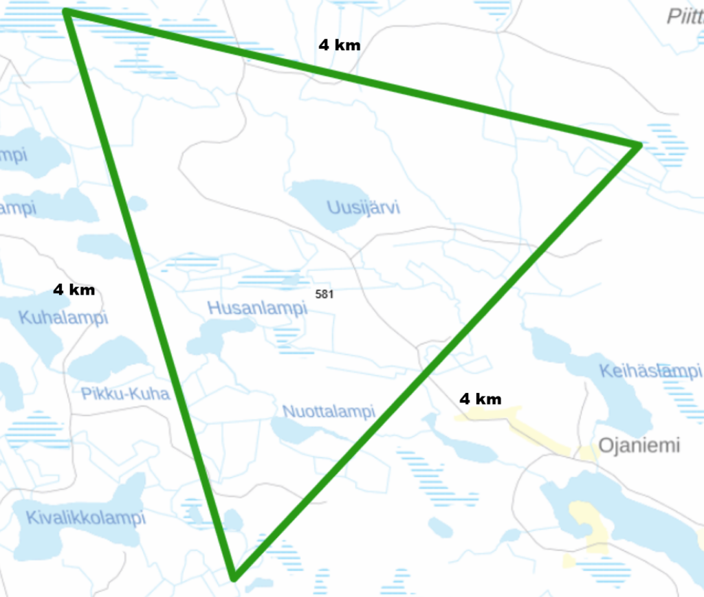Kuvassa näkyy maanmittauslaitoksen taustakartalle piirretty riistakolmio.